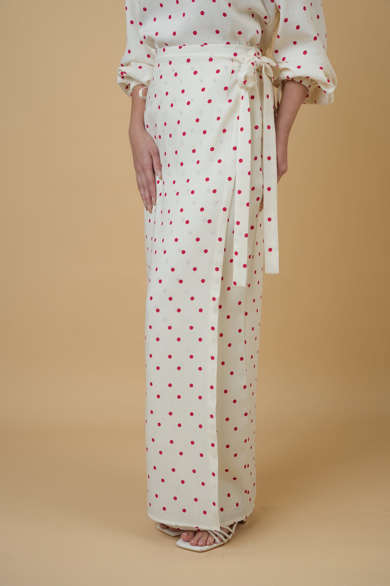 Nazili Kurung in Cream with Red Polka