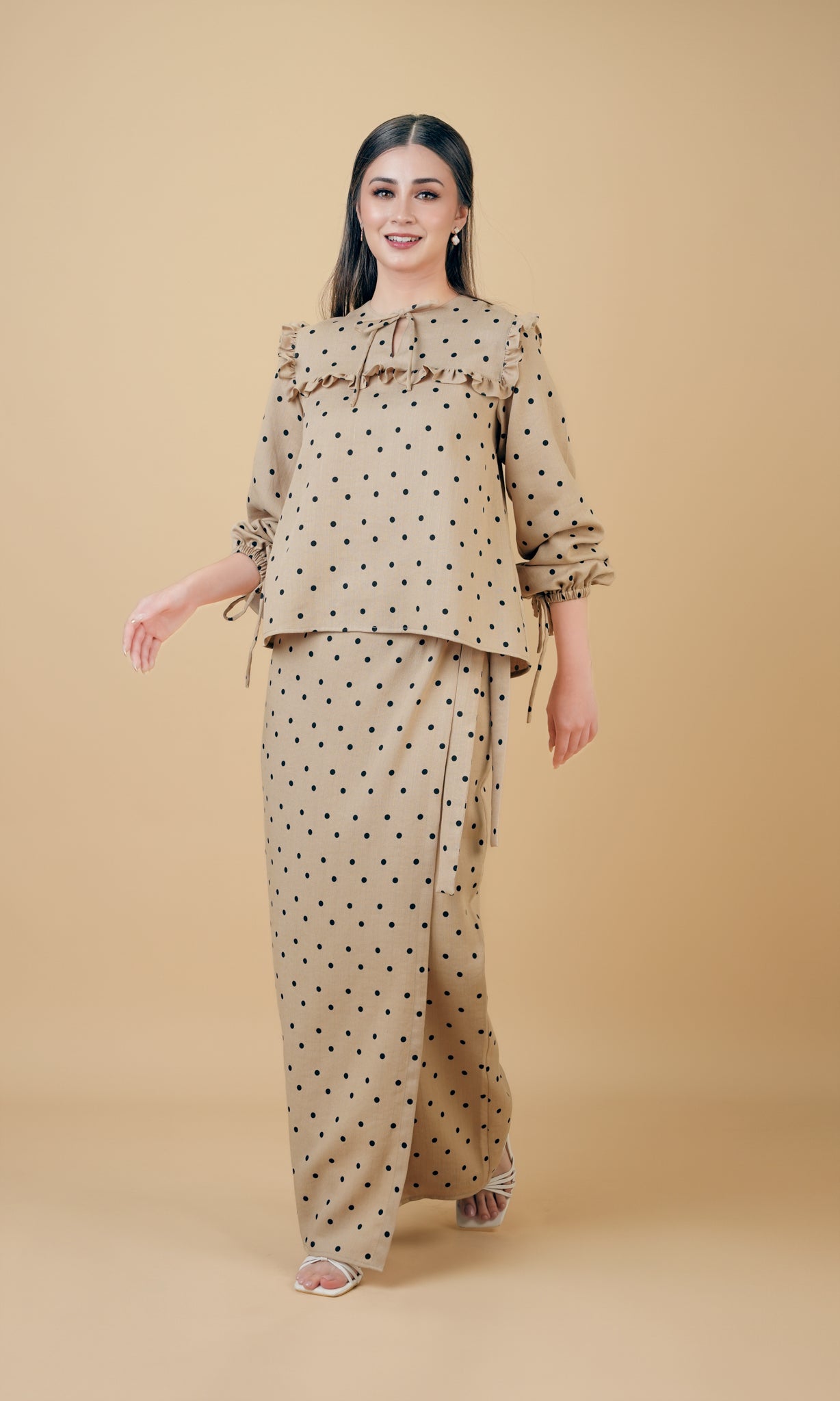 Nazili Kurung in Brown and Black Polka Dots
