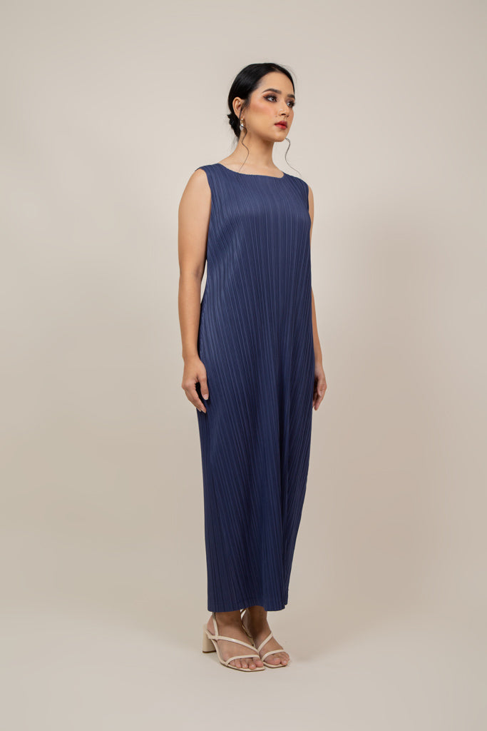 Ara Sleeveless Dress