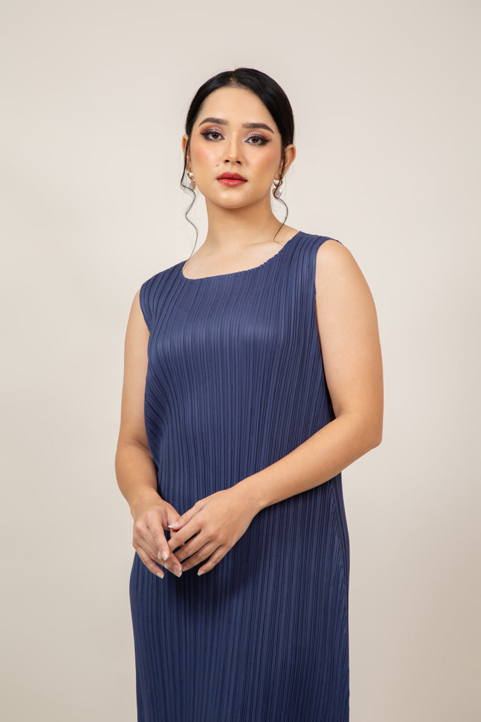 Ara Sleeveless Dress