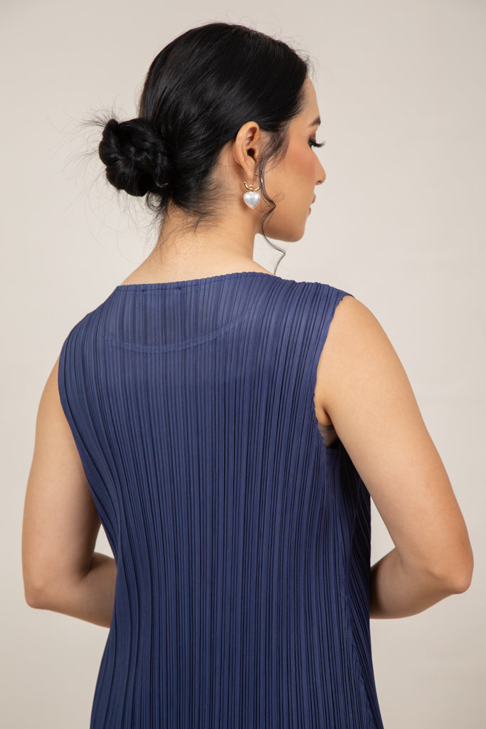 Ara Sleeveless Dress