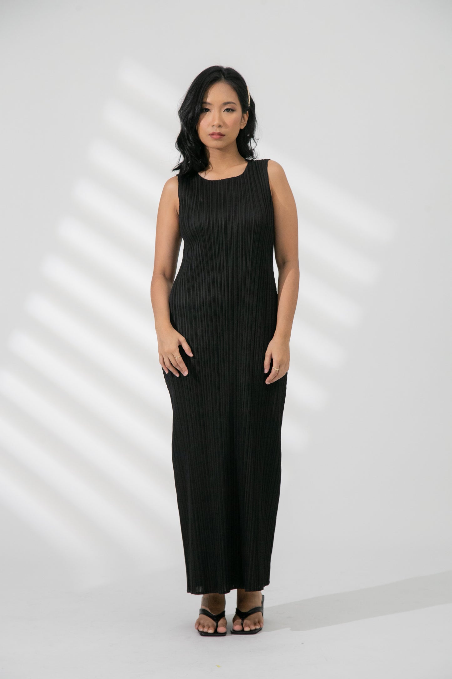 Ara Sleeveless Dress