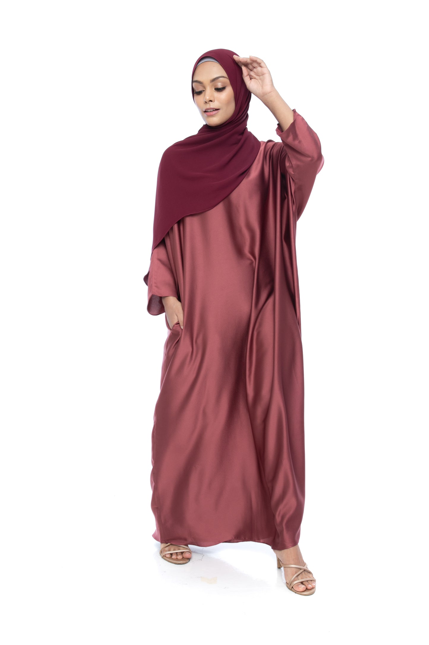 Signature Batwing Kaftan + Free Tudung