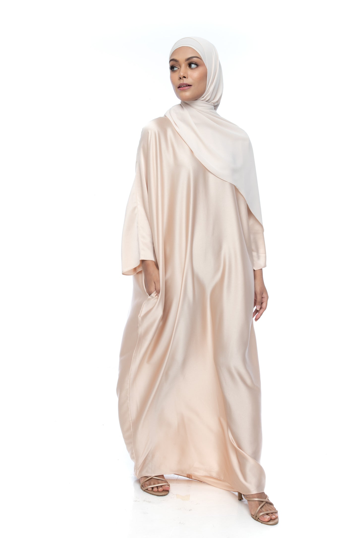 Signature Batwing Kaftan + Free Tudung