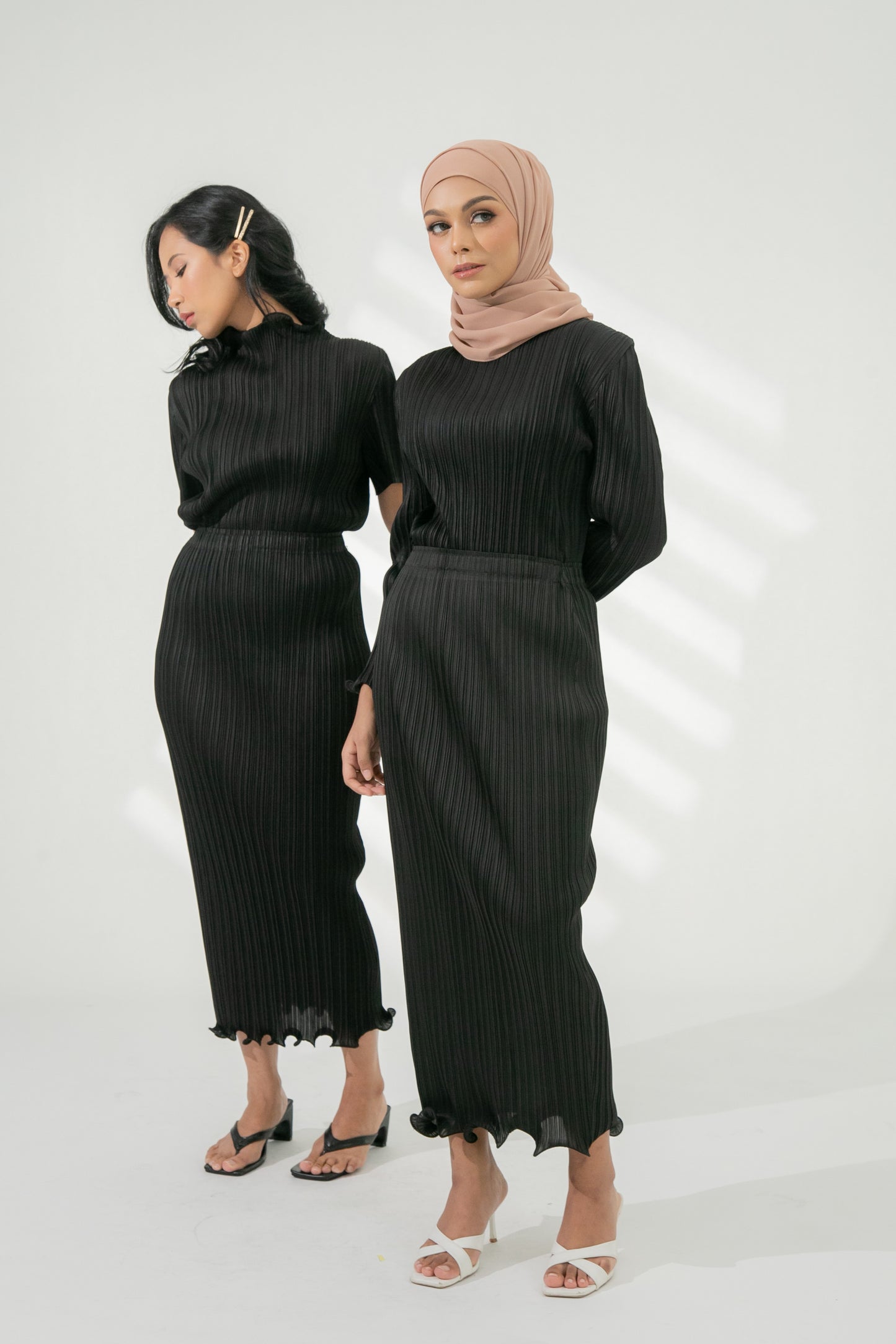 Ally Long Sleeve Top in Black