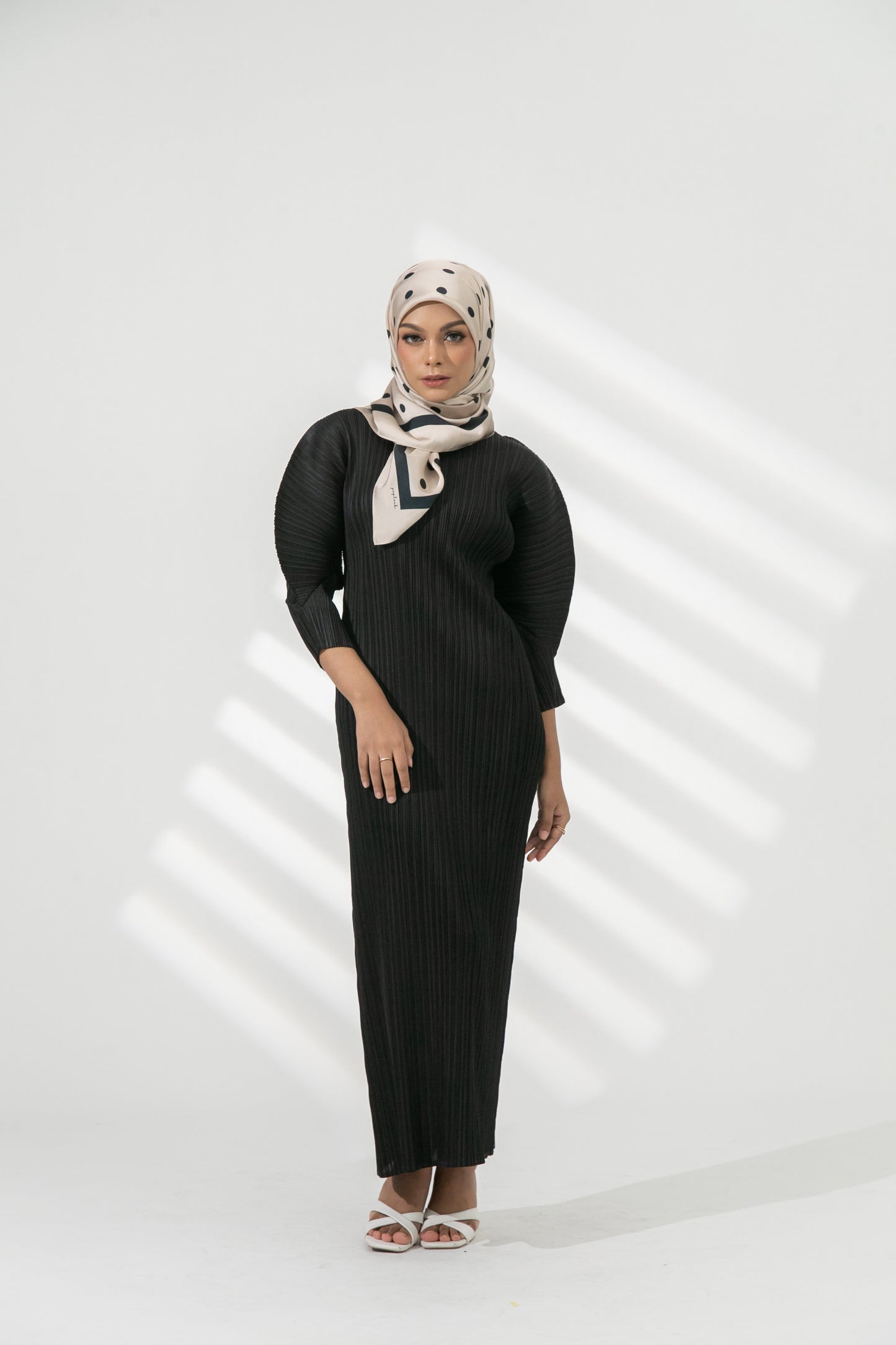 Zily Dress in Black