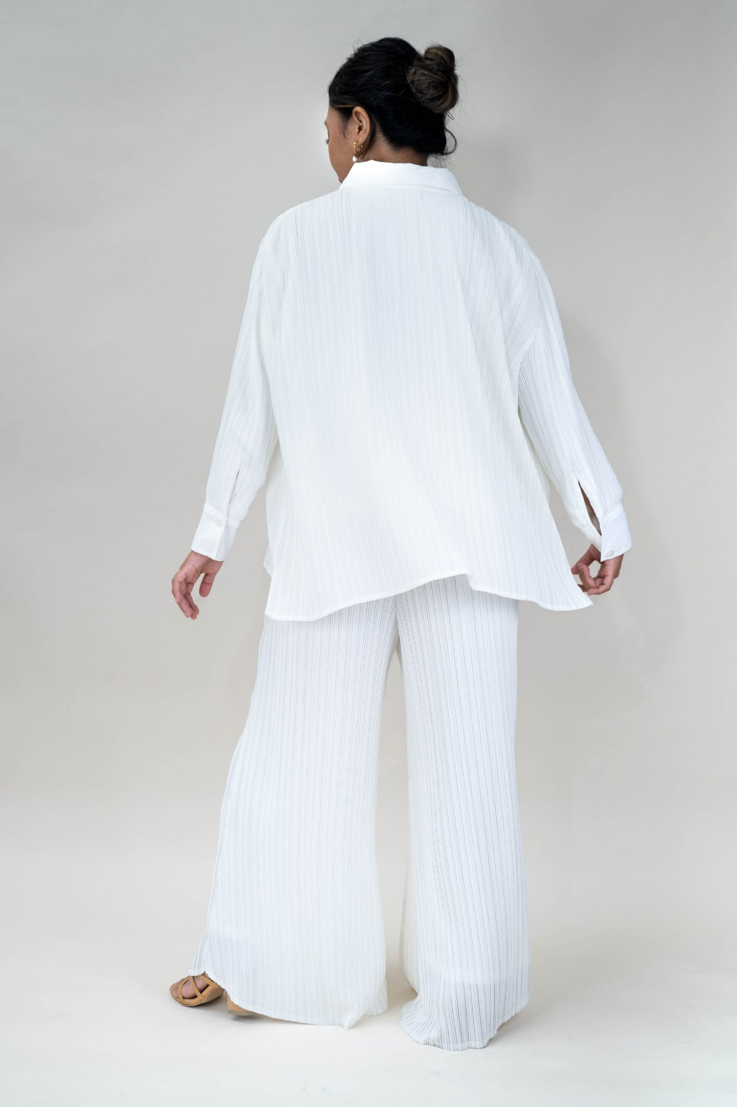 Jackie Set in Pearl White