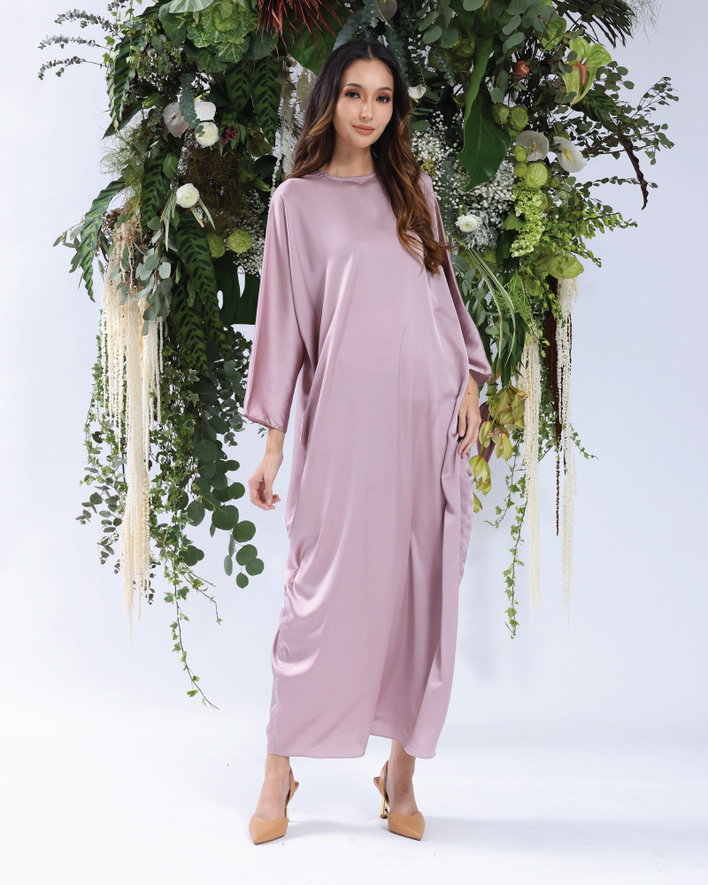 Signature Batwing Kaftan + Free Tudung