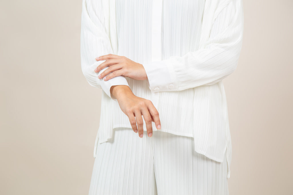 Jackie Set in Pearl White