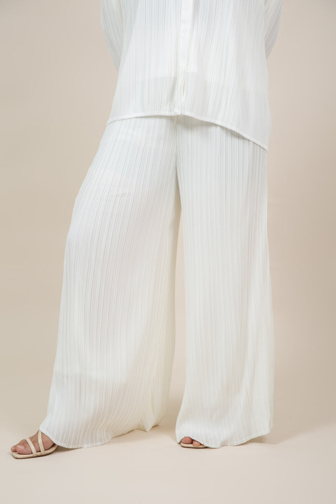 Jackie Set in Pearl White
