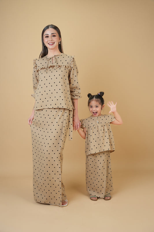 Safiyyah Kids Brown with Black Polka