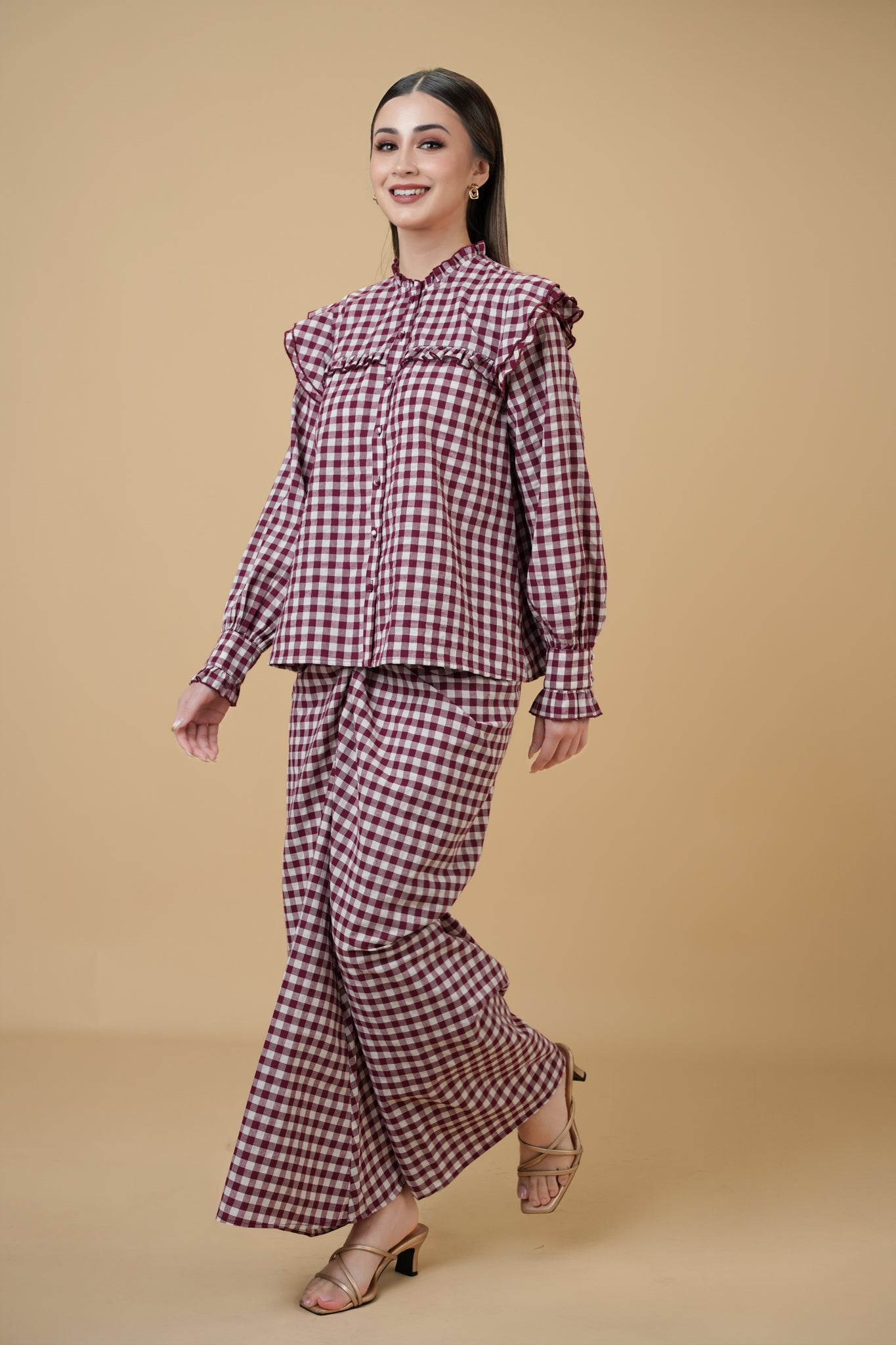 Shamin Checkered Kurung in Maroon