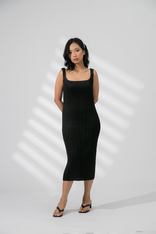 Lana Dress in Black