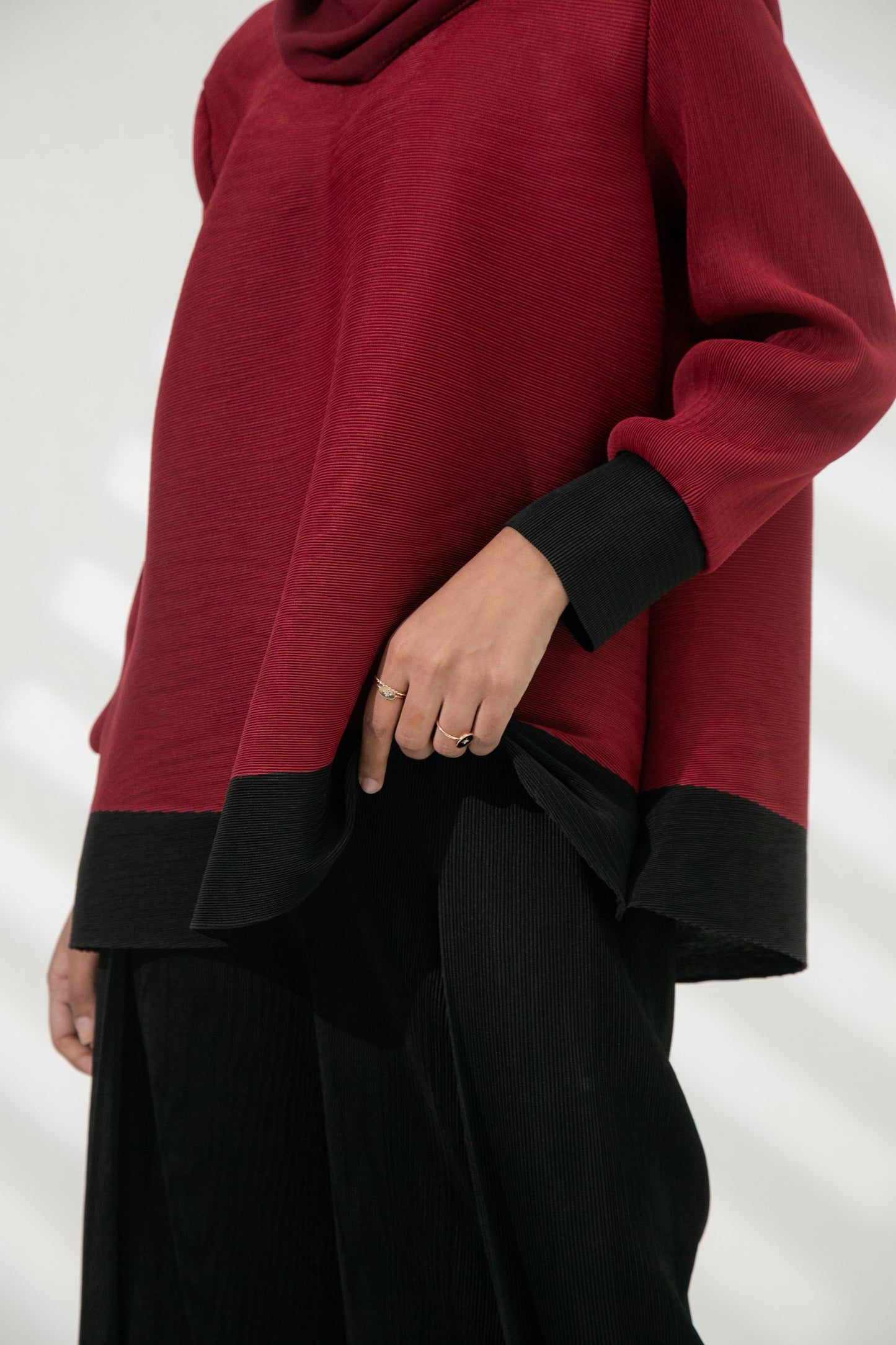 Mardee Long Sleeve Top in Red / Black