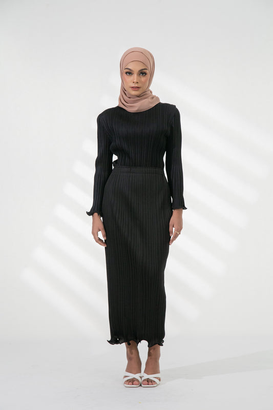 Ally Long Sleeve Top in Black