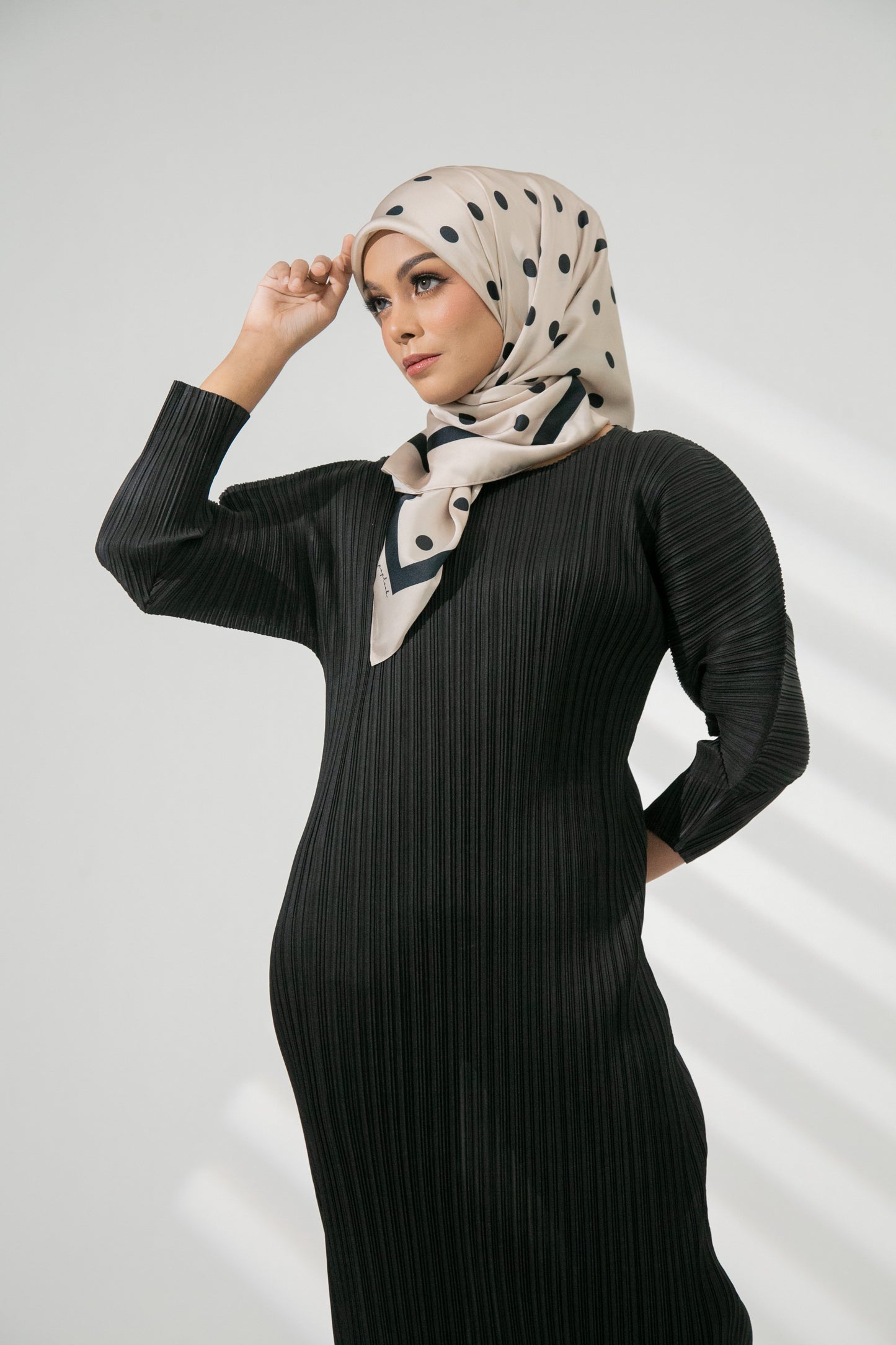 Zily Dress in Black