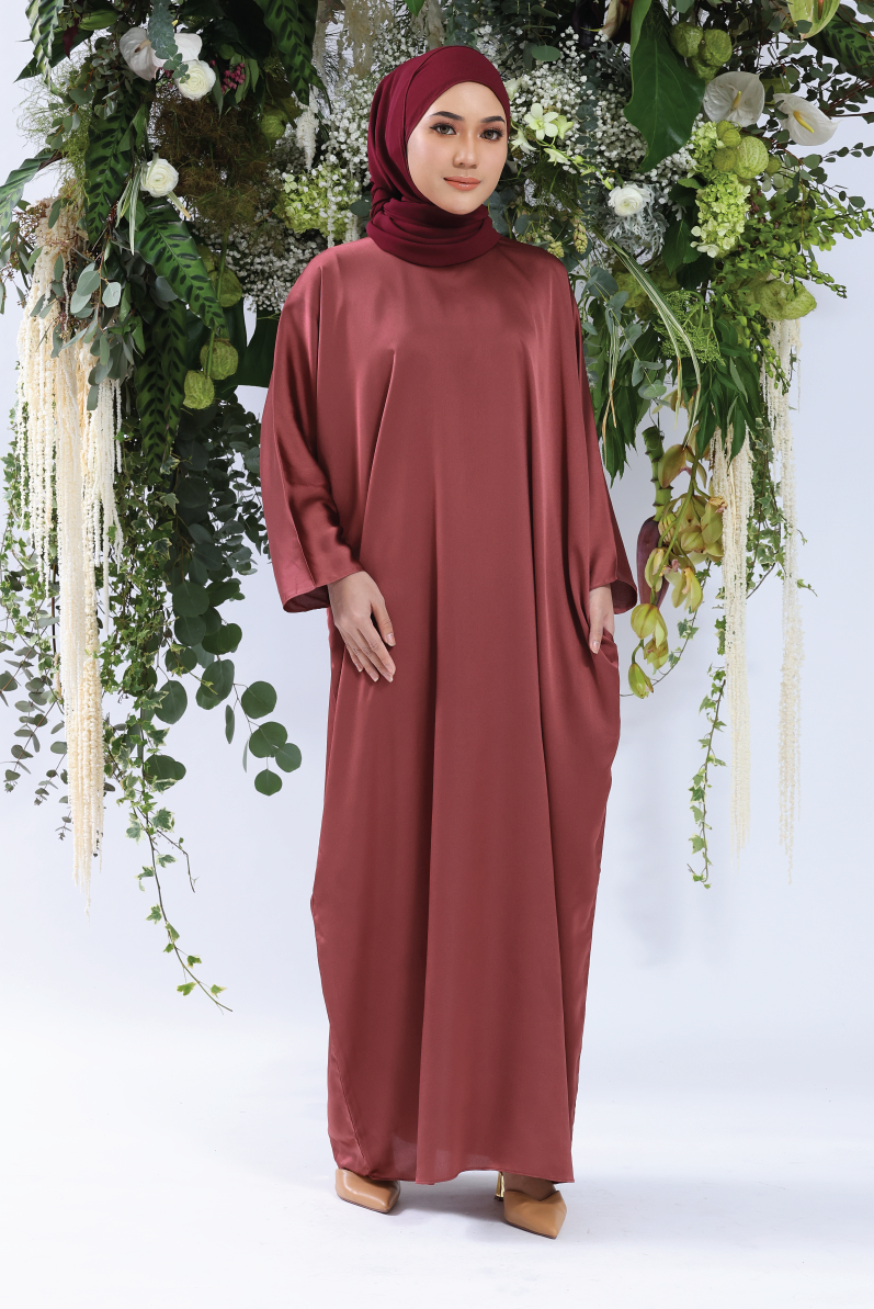 Signature Batwing Kaftan + Free Tudung