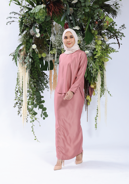 Modern Baju Kurung in Blush Pink